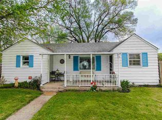 54286 Maple Lane Ave, South Bend, IN 46635