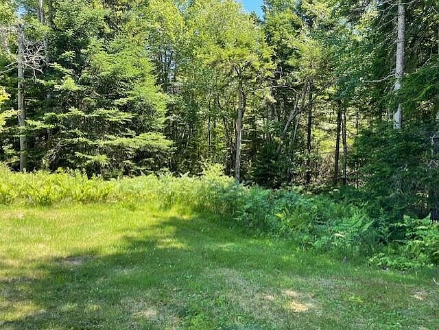 1st image of 19 Tamarack Lane