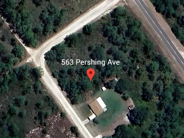 563 Pershing Avenue, Lake Placid, FL 33852