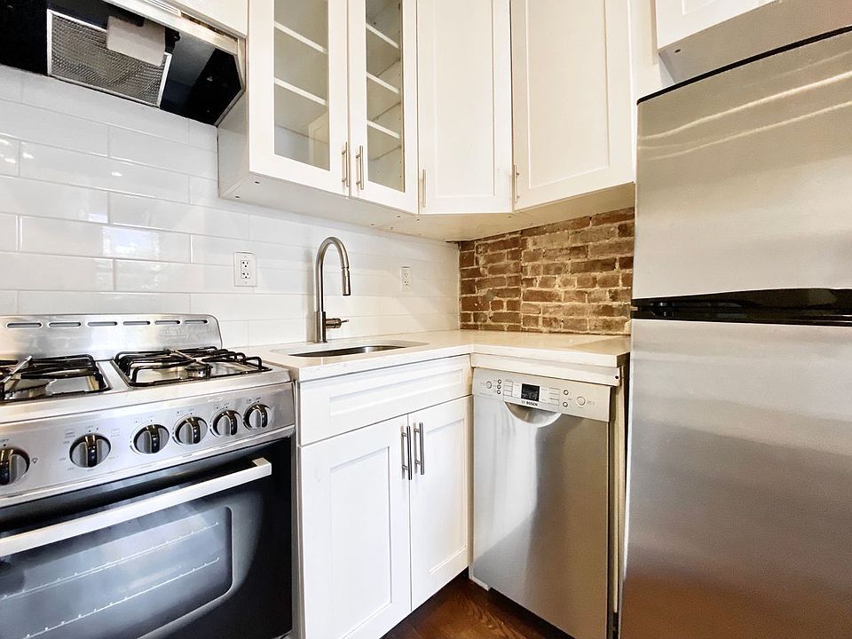 2nd image of 349 Convent Ave APT 2A