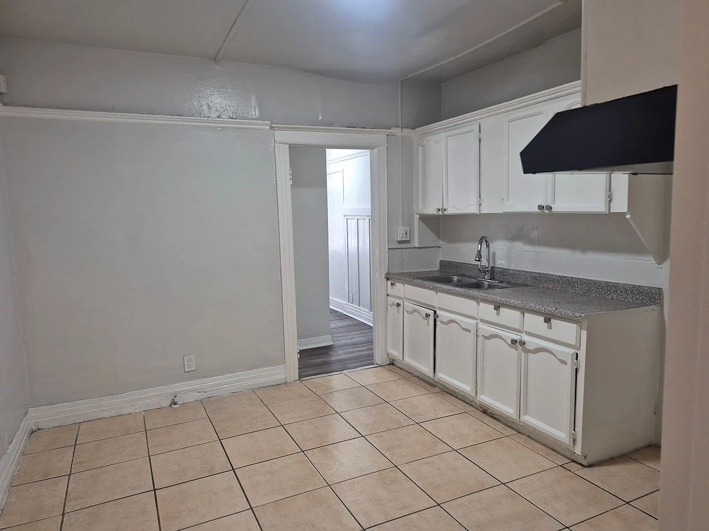 2 bed, 1.0 bath, $1,980 — Photo 1