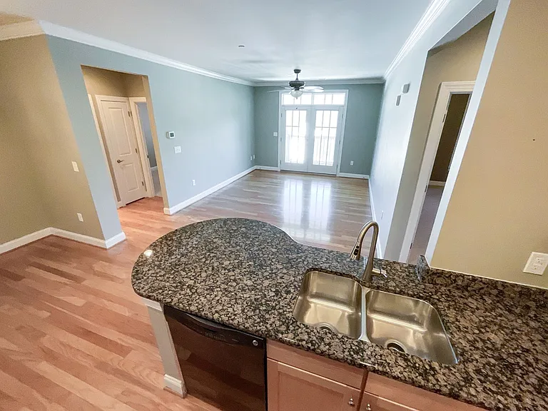 518 Clarice Ave #308 — Photo 20