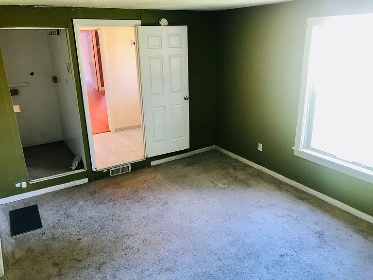 80 Maple Ave #80 — Photo 8