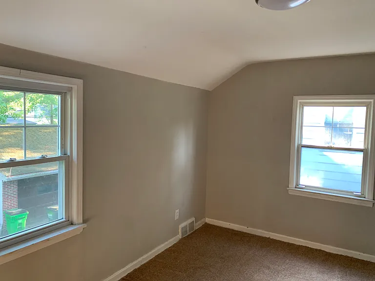 4320 Elmwood Rd — Photo 19