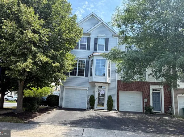 32 Glennwood Dr, Newark, DE 19702