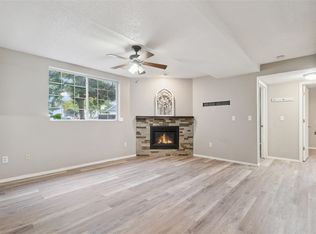 144 Elm Ridge Dr, North Liberty, IA 52317