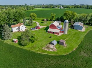 W9575 Cigelske Rd, Beaver Dam, WI 53916