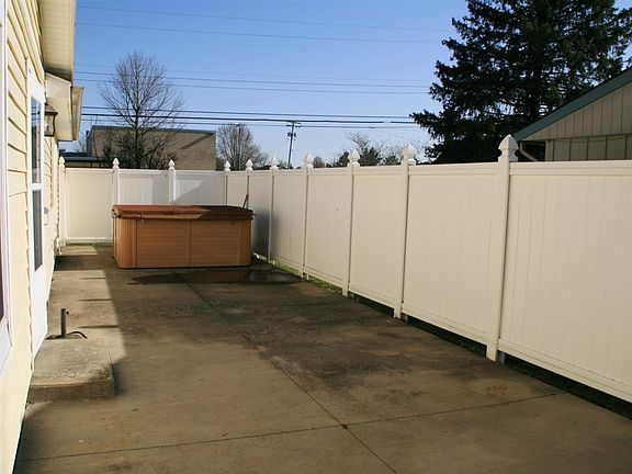 5th image of 1153 Indian Hills Dr