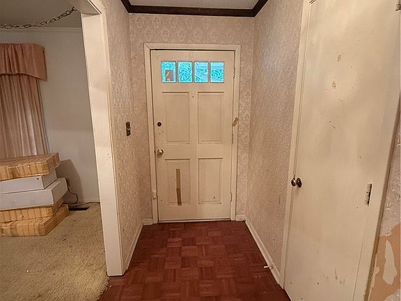 4th image of 501 Thorngate Dr