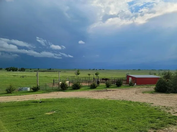 18663 Red Barn Ln, Newell, SD 57760