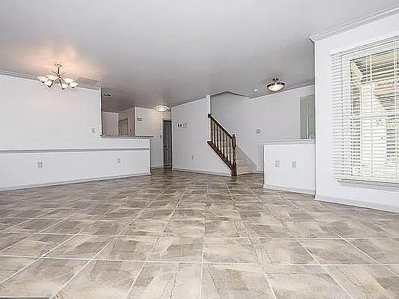 3rd image of 2602 N Everly Dr