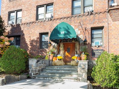 19 South Broadway #4A, Tarrytown, NY, 10591