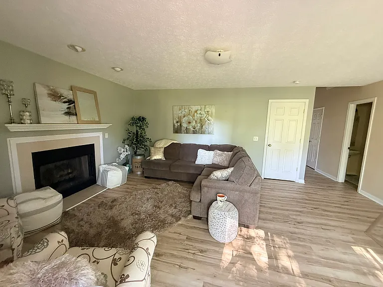 4816 N Ashcroft Ln — Photo 21