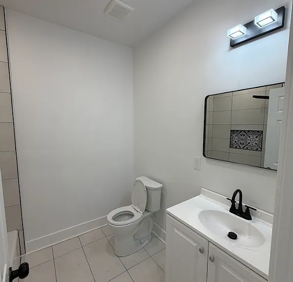 5108 Hadfield St #2 — Photo 3