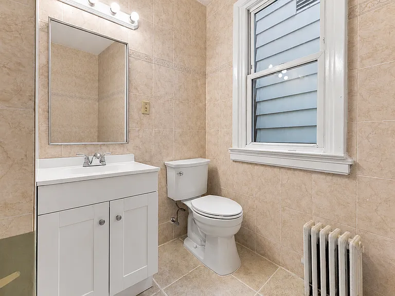 1021 W Side Ave #2 — Photo 7