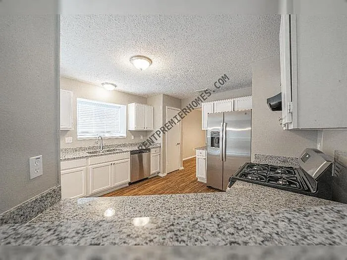 5223 Fawn Lake Dr — Photo 13