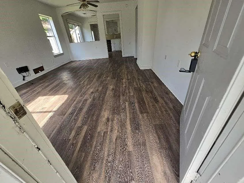 2 bed, 1.0 bath, 900 sqft, $1,495 — Photo 3