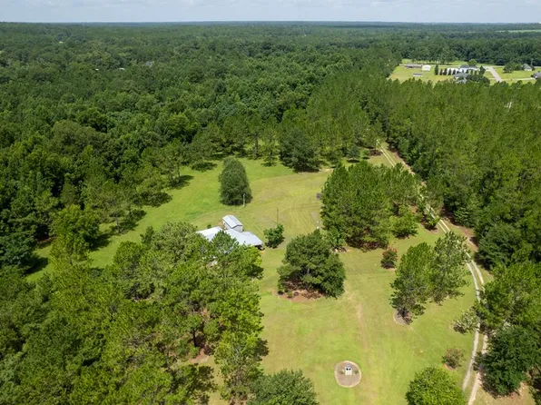6818 Troupeville Rd, Quitman, GA 31643