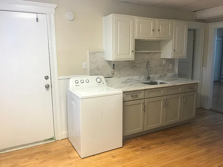 56 Ward St #4B — Photo 17