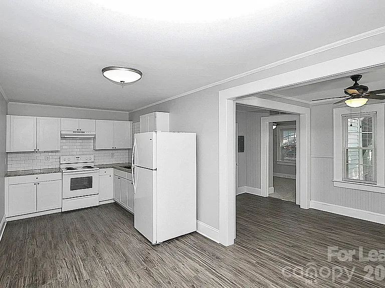 521 W 6th Ave — Photo 9