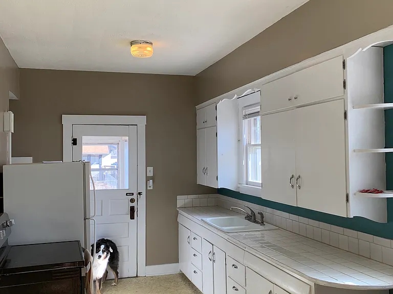 1274 SW High Ave — Photo 7