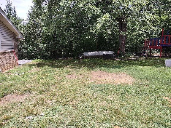 4th image of 17452 E 270 Hwy