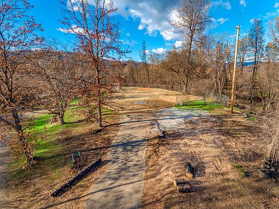 2nd image of 15526 Gamblers Gulch Rd