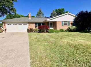 3635 Stoneybrook Dr, Saginaw, MI