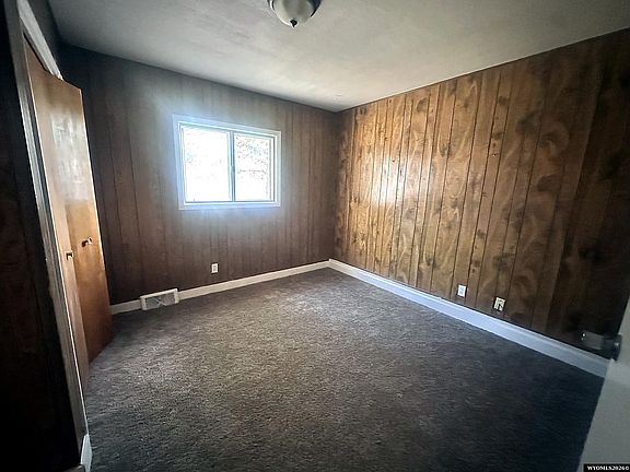 5th image of 514 Moose St