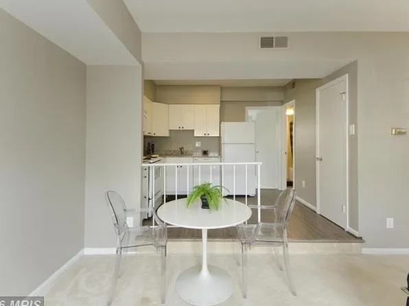 132 N Bedford St #A, Arlington, VA 22201