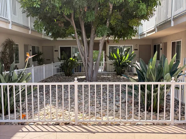 1731 1/2 Diamond St, San Diego, CA 92109