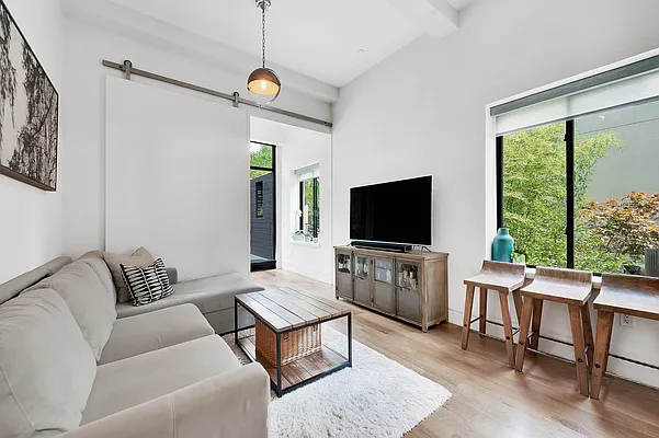 Sold by Douglas Elliman | media 19