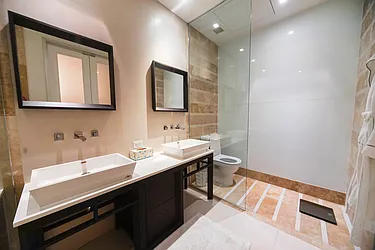 Rented by Manhattan Realty Group