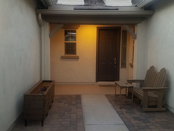 4th image of 19702 E Peartree Ln