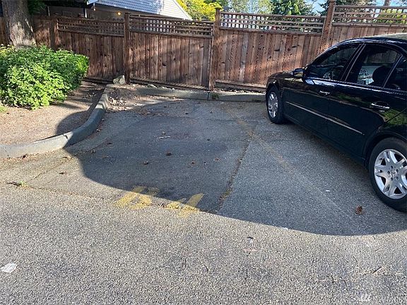 4th image of 22217 76th Ave W APT B4