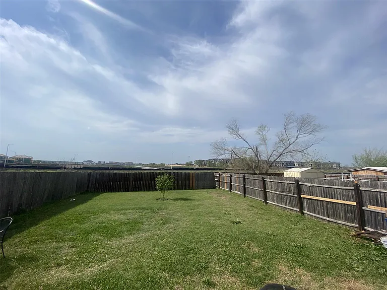 12840 Saint Mary Dr — Photo 19