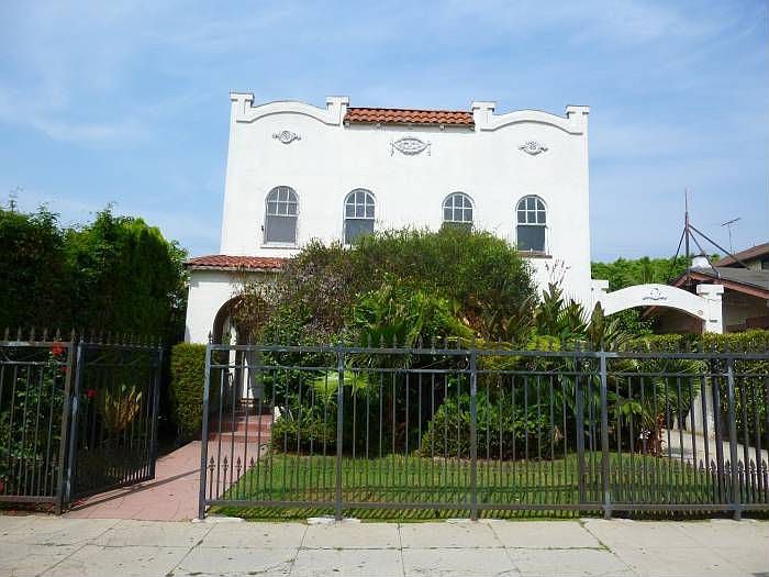 1st image of 1239 N June St