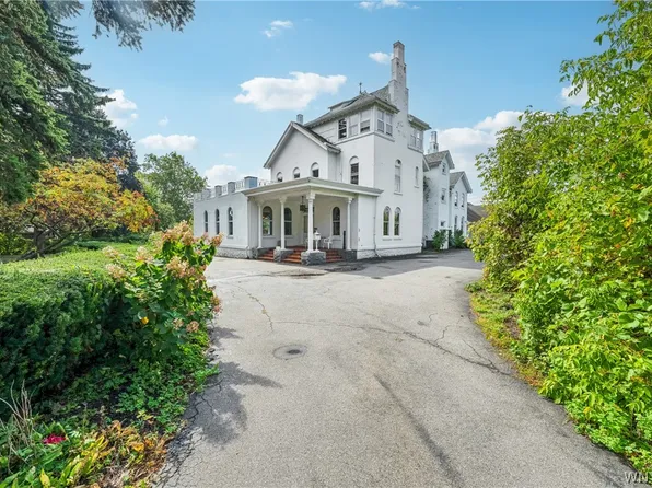 280 Pine Ridge Rd, Buffalo, NY 14225