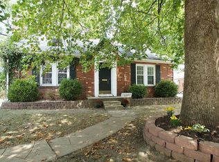 6415 Raywood Ave, Saint Louis, MO 63123