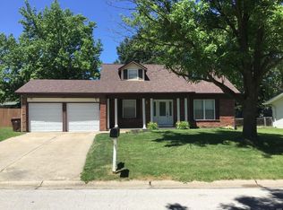 88 Julie Ln, Saint Peters, MO