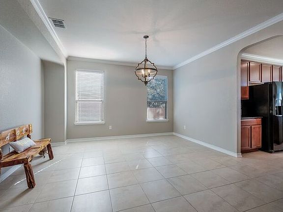 5th image of 7814 Emmeline Dr