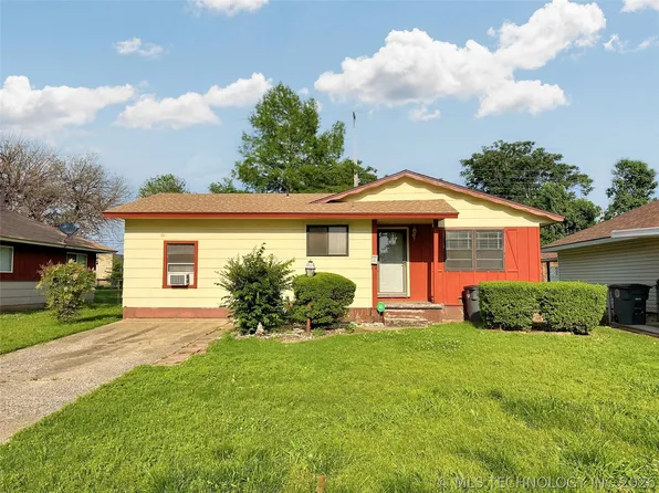 2407 S Olympia Ave, Tulsa, OK 74107