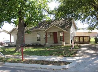 511 S 2nd St, Rogers, AR 72756