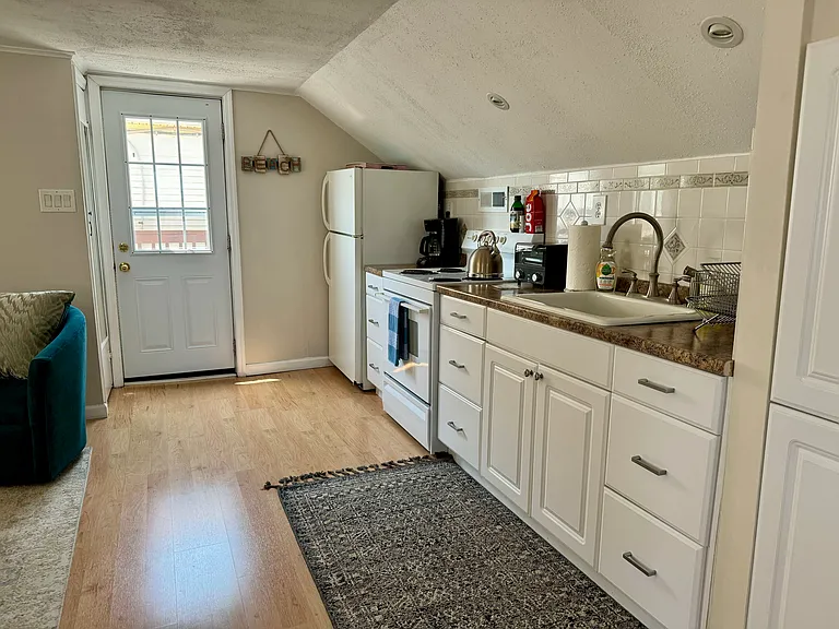 4013 W Brigantine Ave #1 — Photo 7