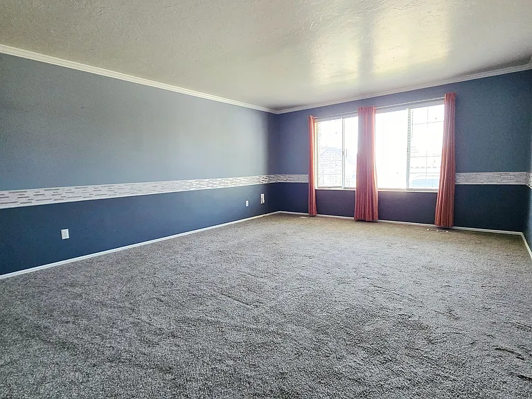Main floor, living room