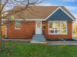 18616 Morris Ave, Homewood, IL 60430