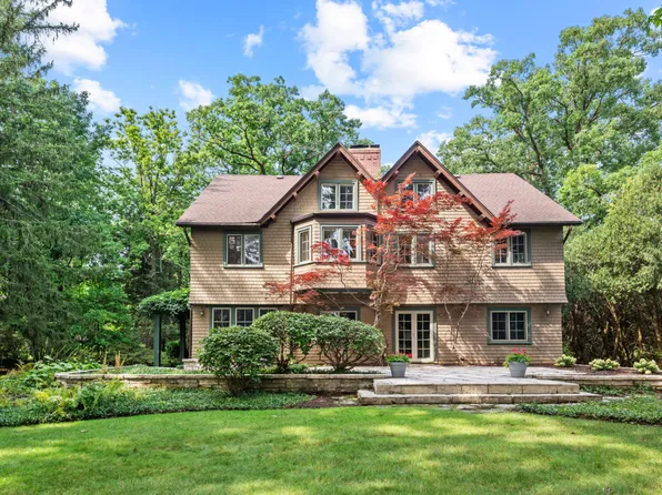 215 Prospect Ave, Highland Park, IL 60035