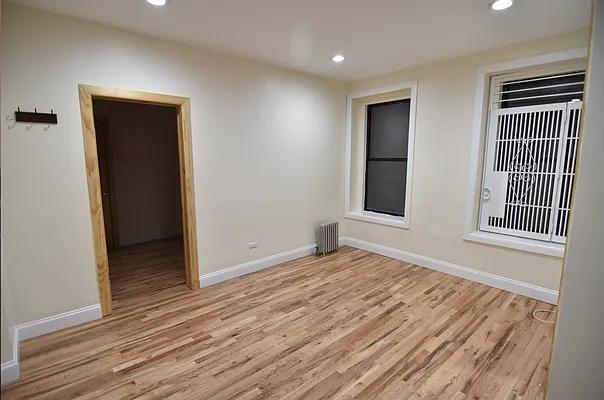 Rented by Bohemia Realty Group | media 20