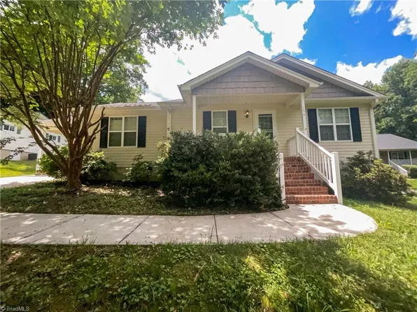 154 Linbrook Dr, Winston Salem, NC 27106