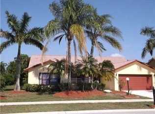 8621 Winnipesaukee Way, Lake Worth, FL 33467